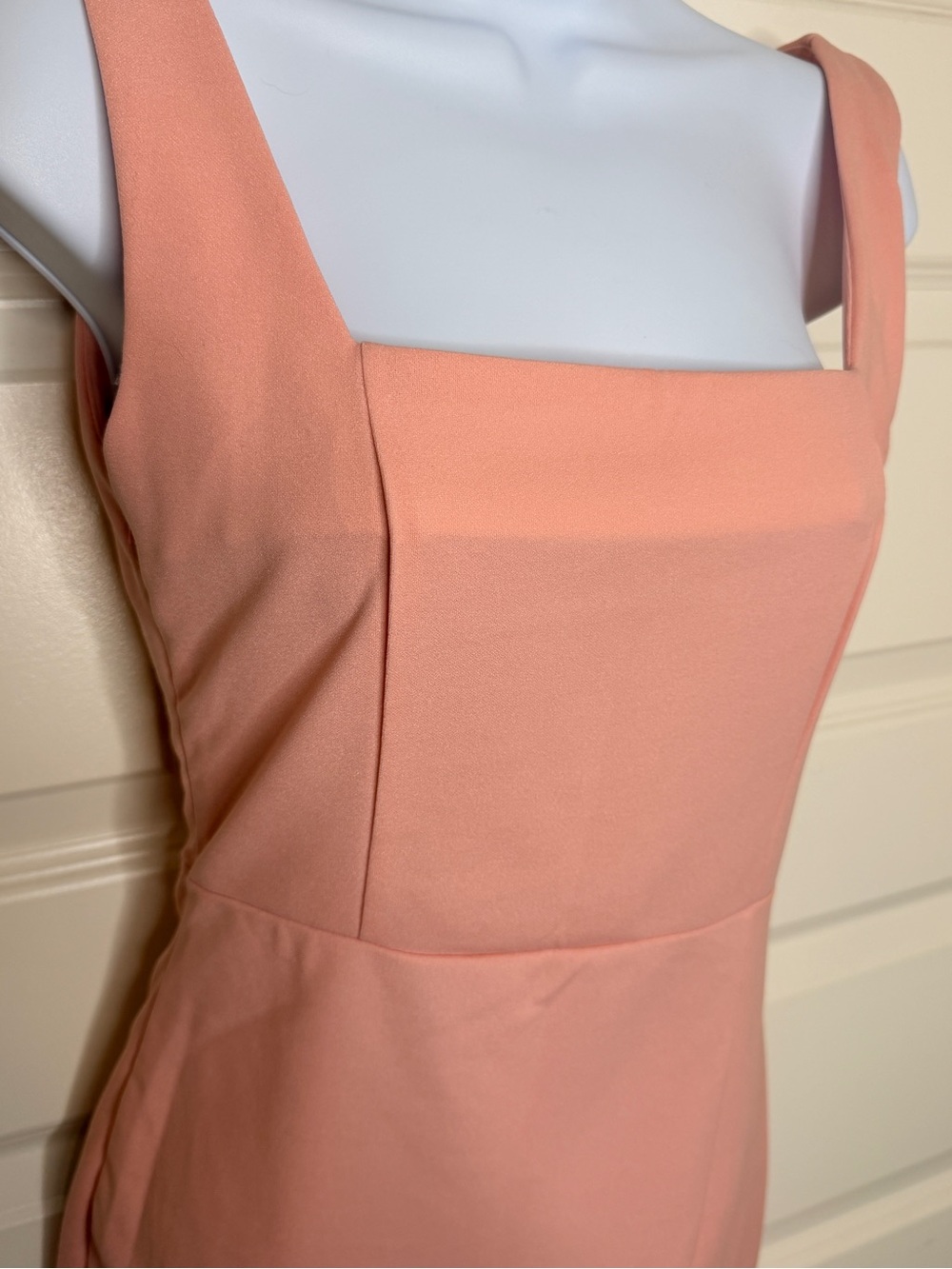 Sleeveless Square-Neck Pink Midi Dress